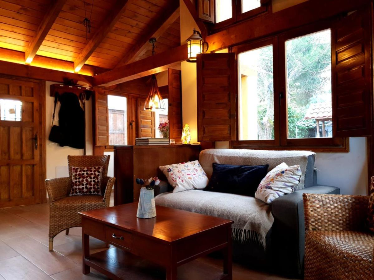 Acogedora Casa Rural En La Sierra De Madrid Mataelpino Bagian luar foto